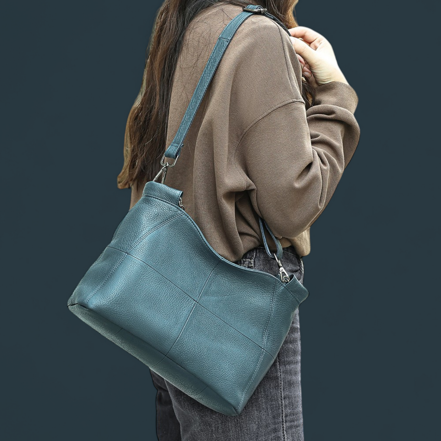 Geanta dama din piele naturala, Lucmark, curea de umar reglabila si detasabila, 30 x 13 x 22 cm, capacitate generoasa, albastru