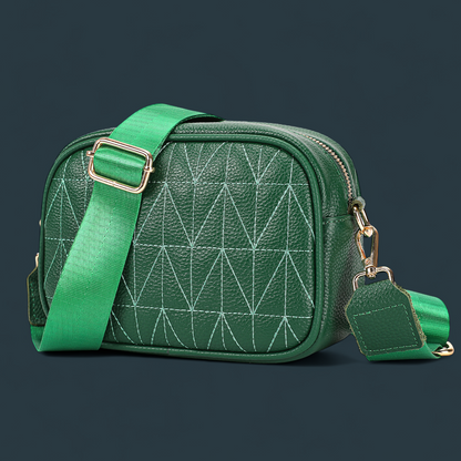 Geanta dama din piele naturala, Lucmark, practica, versatila, design modern, dimensiuni 20 x 7.5 x 14 cm, verde