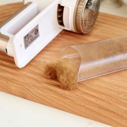 Aparat electric pentru indepartarea scamelor, Lucmark, Model B7, Acumulator, Portabil, Baterie 2000 mAh, 6000-8000 rot/min, Alb-Aur roz