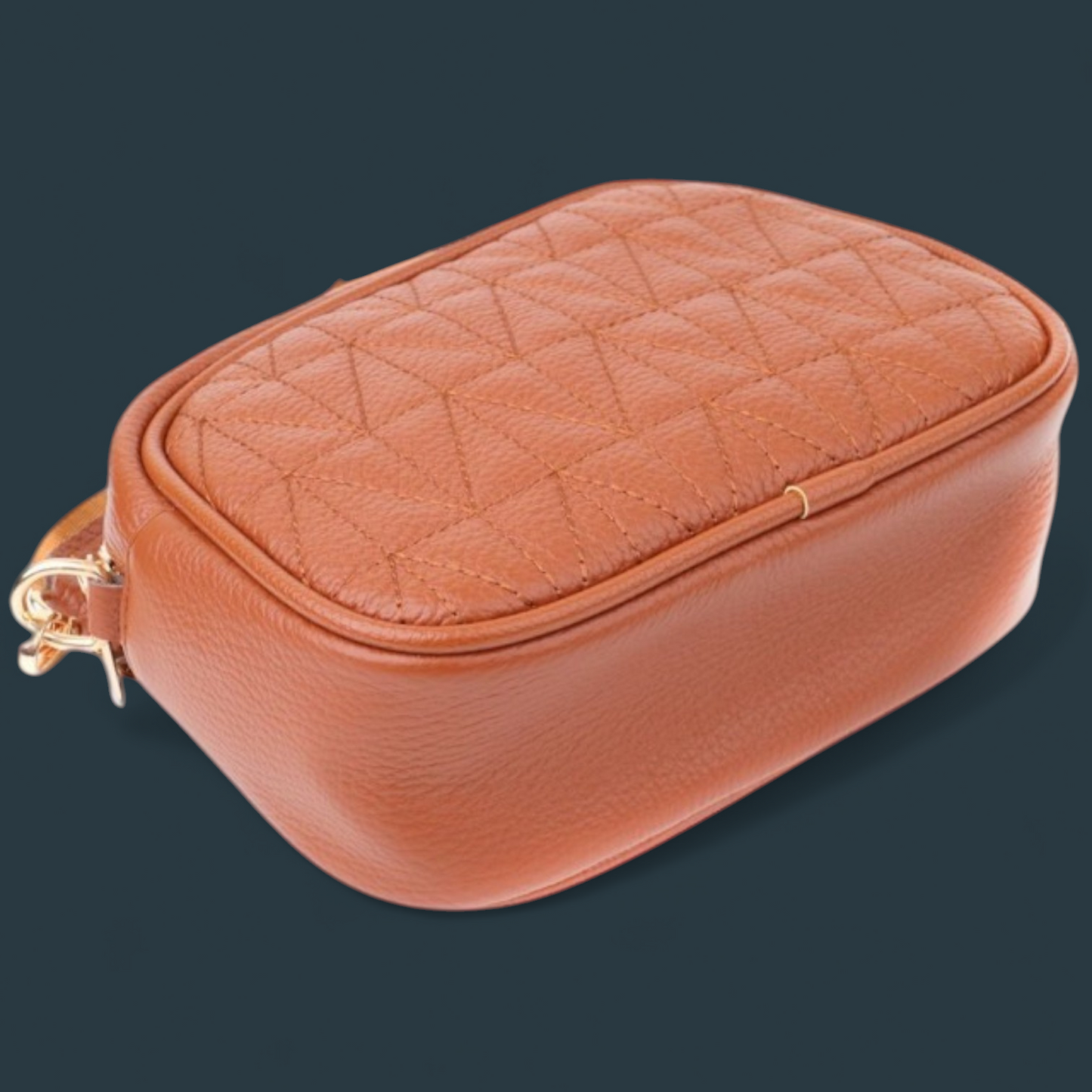 Geanta dama din piele naturala, Lucmark, practica, versatila, design modern, dimensiuni 20 x 7.5 x 14 cm, maro