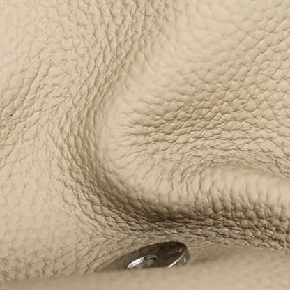 Geanta dama din piele naturala, Lucmark, compartimentare eficienta, design elegant, versatila, curele reglabile si detasabile, dimensiuni 25.5 x 11 x 17 cm, culoare – cafea cu lapte