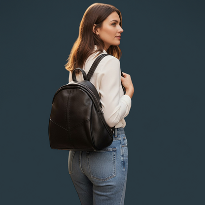 Geanta dama tip rucasc, Lucmark, piele naturala, design minimalist, compartimentare eficienta, dimensiuni 29,5 x 15 x 23,5 cm, negru